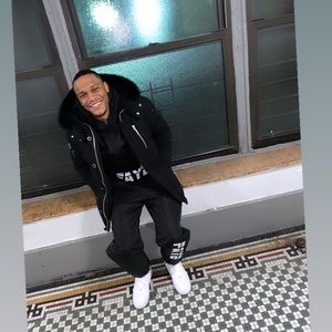 Meet your Posher, Timothy